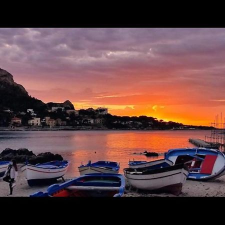 Amati Holidays Palermo Exterior foto